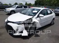 2017 Toyota COROLLA фото