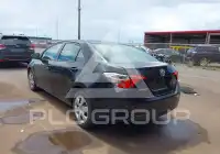 2017 Toyota COROLLA фото