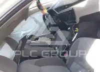 2017 Toyota COROLLA фото