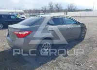 2017 Toyota COROLLA фото