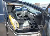 2017 Toyota COROLLA фото