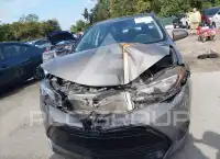 2017 Toyota COROLLA фото