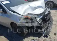 2017 Toyota COROLLA фото