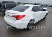 2017 Toyota COROLLA фото