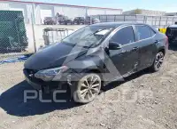 2017 Toyota COROLLA фото