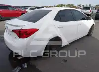 2017 Toyota COROLLA фото