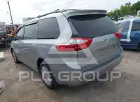 2017 Toyota SIENNA фото