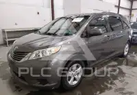 2017 Toyota SIENNA фото