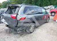 2017 Toyota SIENNA фото