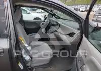 2017 Toyota SIENNA фото