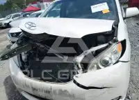 2017 Toyota SIENNA фото