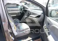 2017 Toyota SIENNA фото
