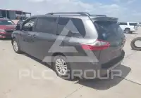 2017 Toyota SIENNA фото