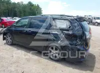 2017 Toyota SIENNA photo