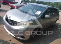 2017 Toyota SIENNA photo