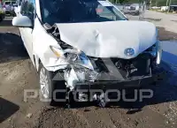 2017 Toyota SIENNA photo