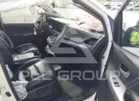 2017 Toyota SIENNA photo