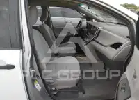 2017 Toyota SIENNA photo