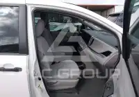 2017 Toyota SIENNA photo