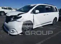 2017 Toyota SIENNA фото