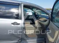 2017 Toyota SIENNA фото