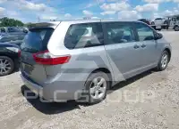 2017 Toyota SIENNA photo