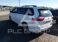 2017 Toyota SIENNA photo