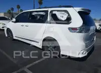2017 Toyota SIENNA фото