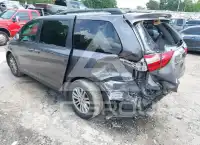 2017 Toyota SIENNA фото