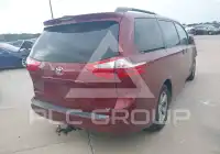 2017 Toyota SIENNA photo