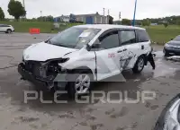 2017 Toyota SIENNA photo