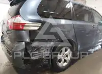 2017 Toyota SIENNA фото