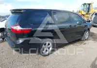 2017 Toyota SIENNA фото
