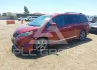 2017 Toyota SIENNA фото
