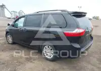2017 Toyota SIENNA фото