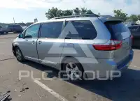2017 Toyota SIENNA фото