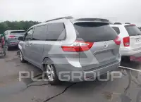 2017 Toyota SIENNA фото
