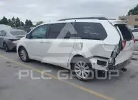2017 Toyota SIENNA фото