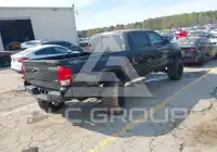 2017 Toyota TACOMA photo