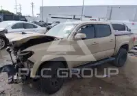 2017 Toyota TACOMA photo