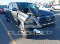 2017 Toyota TACOMA photo