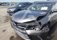 2017 Toyota CAMRY фото