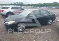 2017 Toyota CAMRY фото