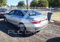2017 Toyota CAMRY фото