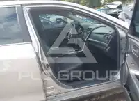 2017 Toyota CAMRY фото