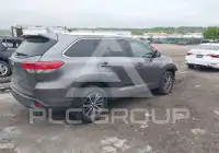 2017 Toyota Highlander photo