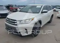 2017 Toyota Highlander фото