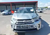 2017 Toyota Highlander фото
