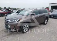 2017 Toyota Highlander фото