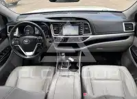2017 Toyota Highlander фото